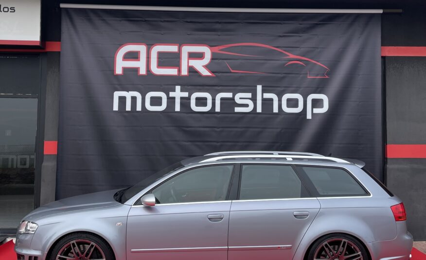 AUDI RS4 V8 4.2