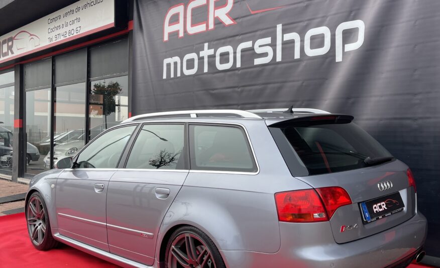 AUDI RS4 V8 4.2