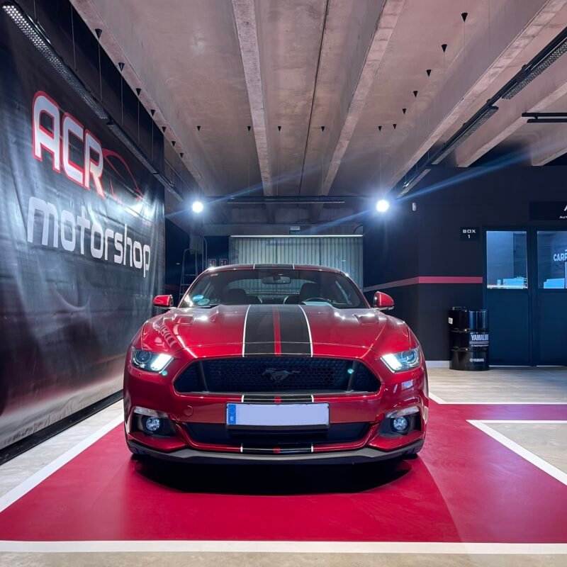 FORD MUSTANG GT 5.O FASTBACK