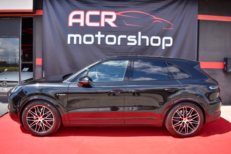 PORSCHE Cayenne E-HYBRID