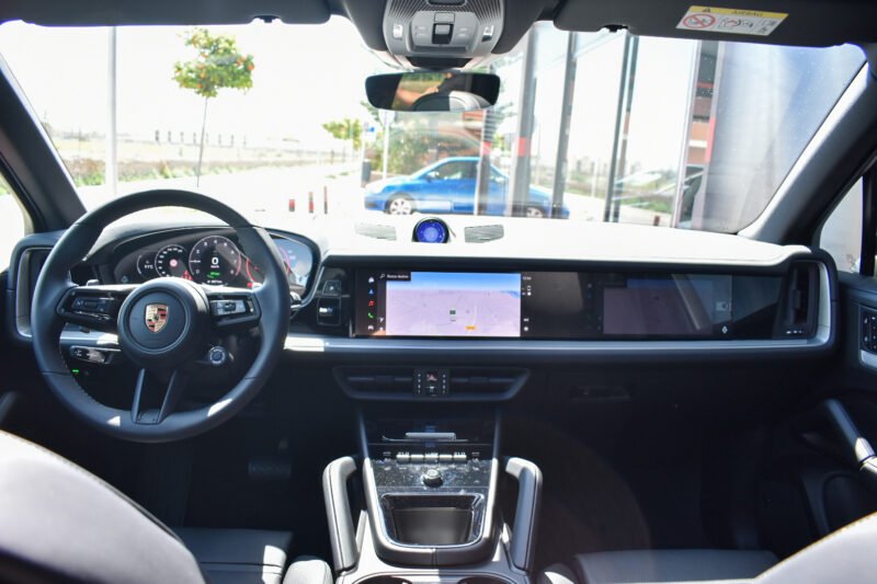 PORSCHE Cayenne E-HYBRID