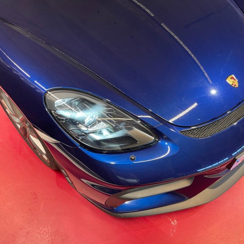 PORSCHE CAYMAN 718 GT4