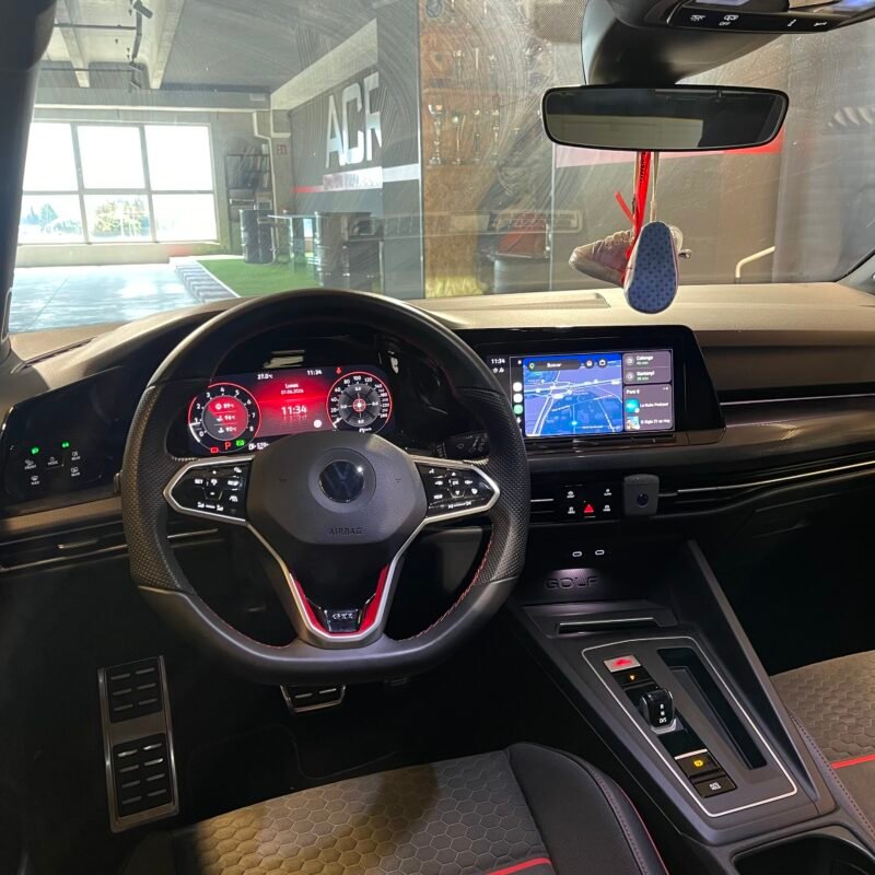 VOLKSWAGEN Golf GTI CLUBSPORT