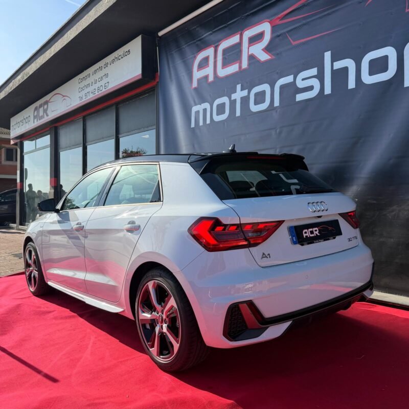 AUDI A1 30 TFSI SLINE