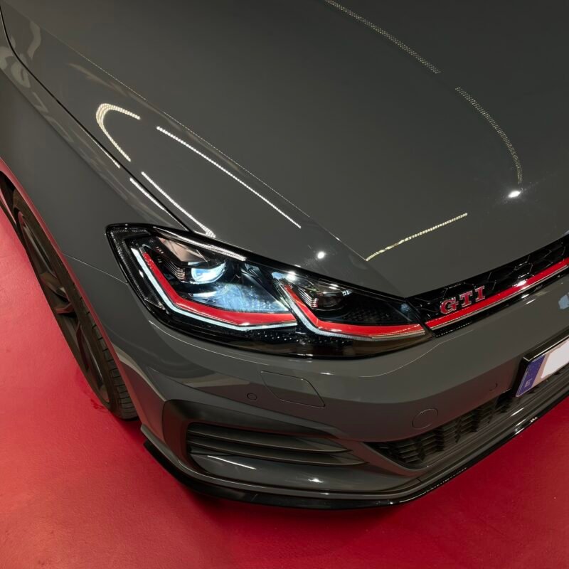 VOLKSWAGEN Golf GTI TCR