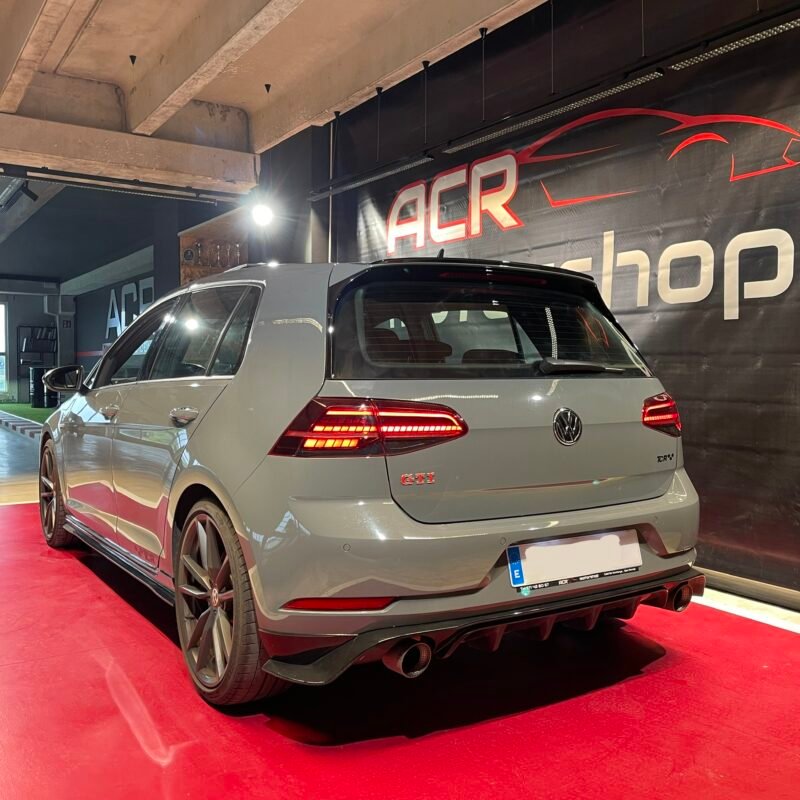 VOLKSWAGEN Golf GTI TCR