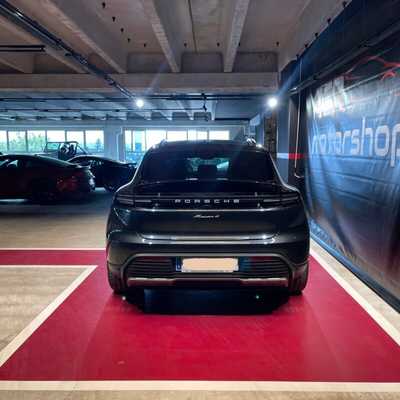 PORSCHE MACAN 4 ELECTRIC