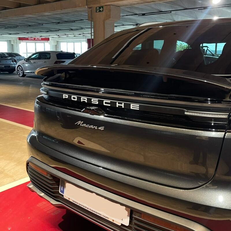 PORSCHE MACAN 4 ELECTRIC