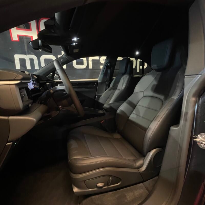 PORSCHE MACAN 4 ELECTRIC