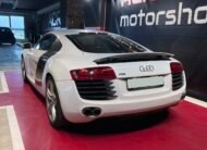 AUDI R8 V8 4.2