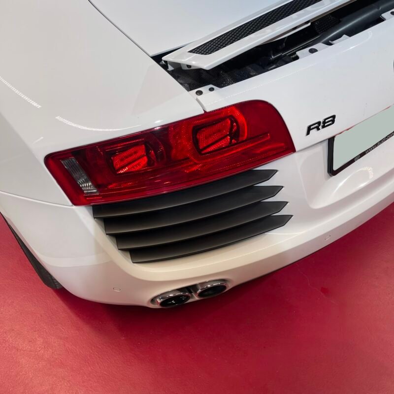 AUDI R8 V8 4.2