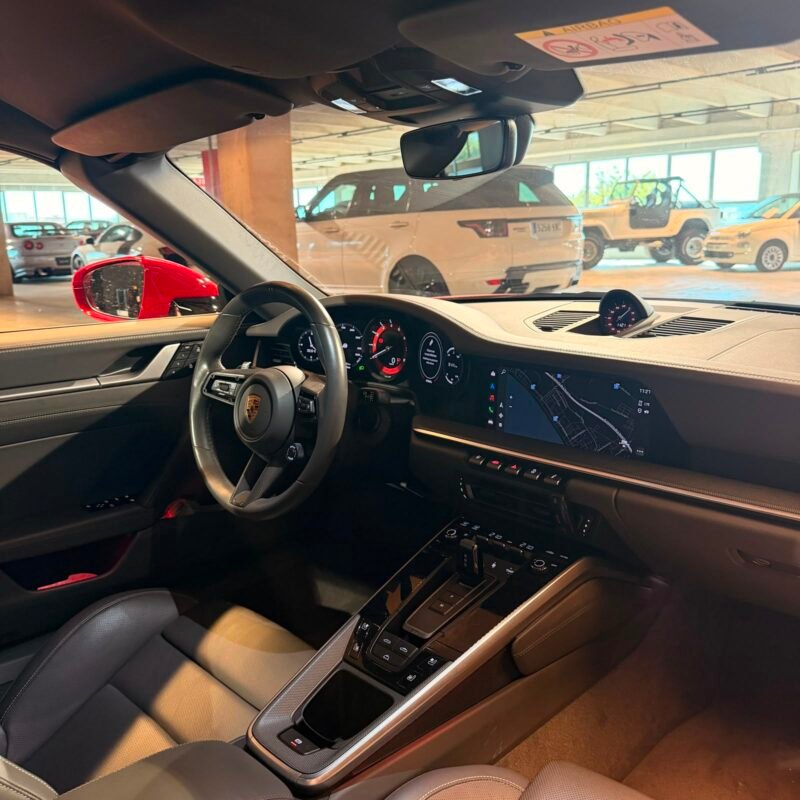 PORSCHE 911 CARRERA 992 CABRIO